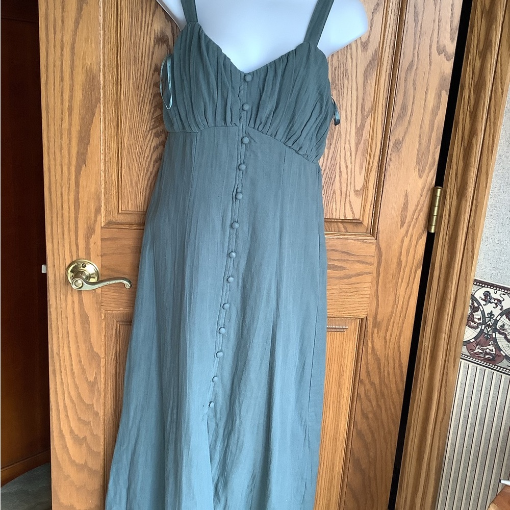 100% cotton, lined NWT,  Med long dress